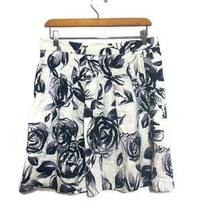Cabi Rosie Flower Skirt Size 6